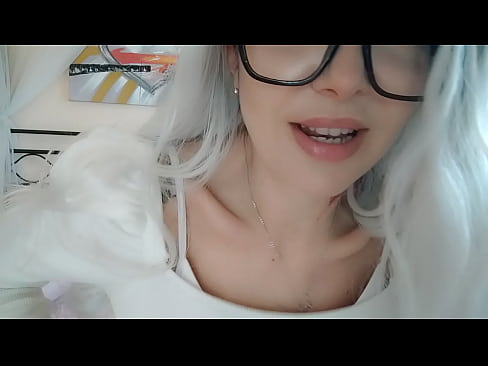 ❤️ leasmhac, ná bíodh náire ort! Tá tógáil gnáth. Foghlaimíonn leasmháthair í féin a rialú ️❌ Porn linn