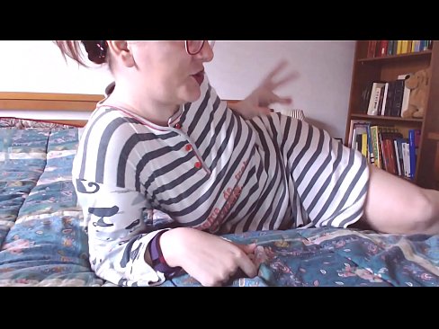 ❤️ Tóg an coileach mór dubh seo i do bhéal sclábhaí beag ️❌ Porn linn